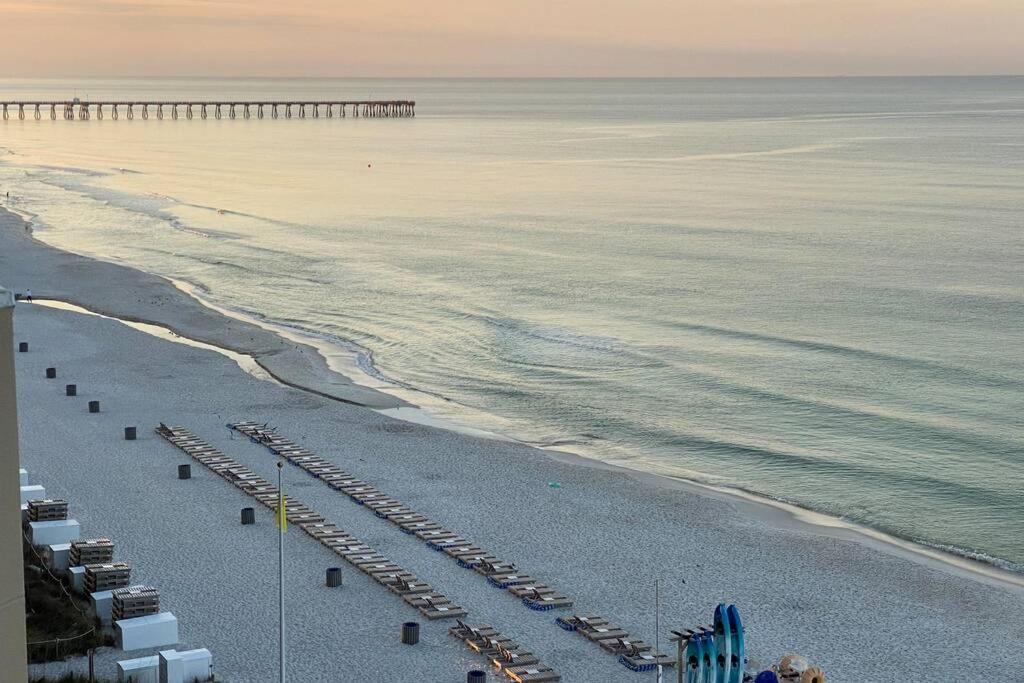 Happy Ours 2200 Sq Ft Corner Beachfront Sleeps 12 Panama City Beach Eksteriør bilde