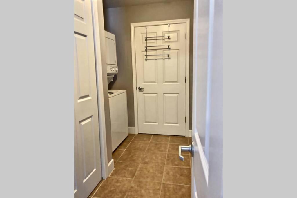 Happy Ours 2200 Sq Ft Corner Beachfront Sleeps 12 Panama City Beach Eksteriør bilde